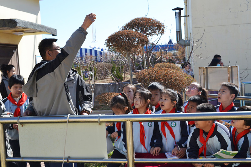 污水化清流 環保入童心——首陽山小學走進污水處理廠2.JPG